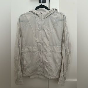 Size 8/10 Lululemon Lightweight Jacket